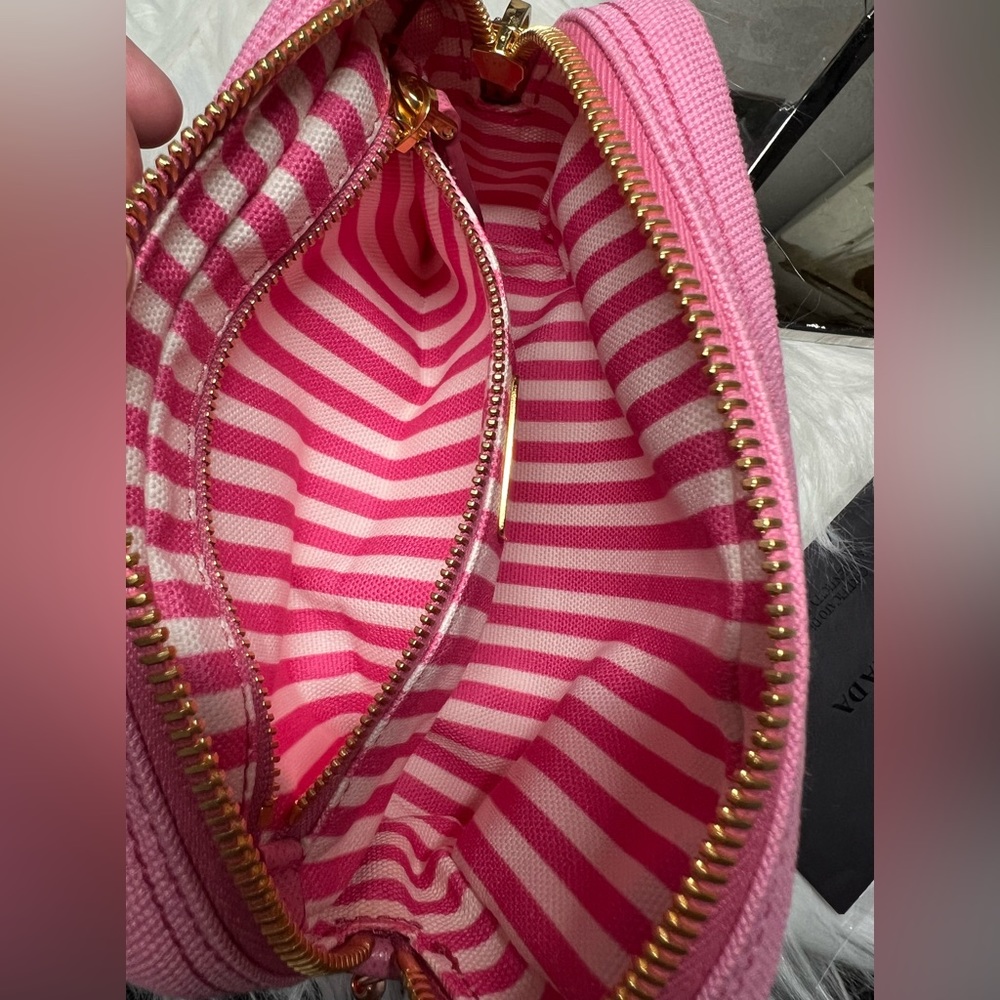 Authentic prada canapa logo pouch converted into crossbody/sling/shoulder bag - Picture 13 of 17